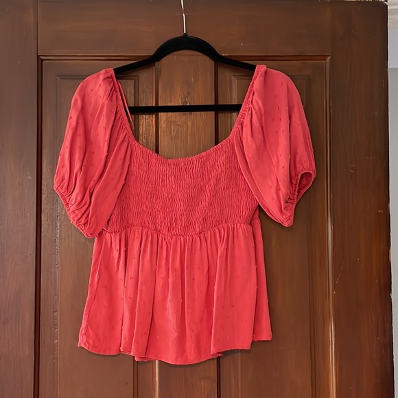 Lush Top - Picture 2 of 4